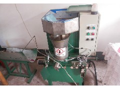 Labor saving principle of Guangdong automatic incense making machine
